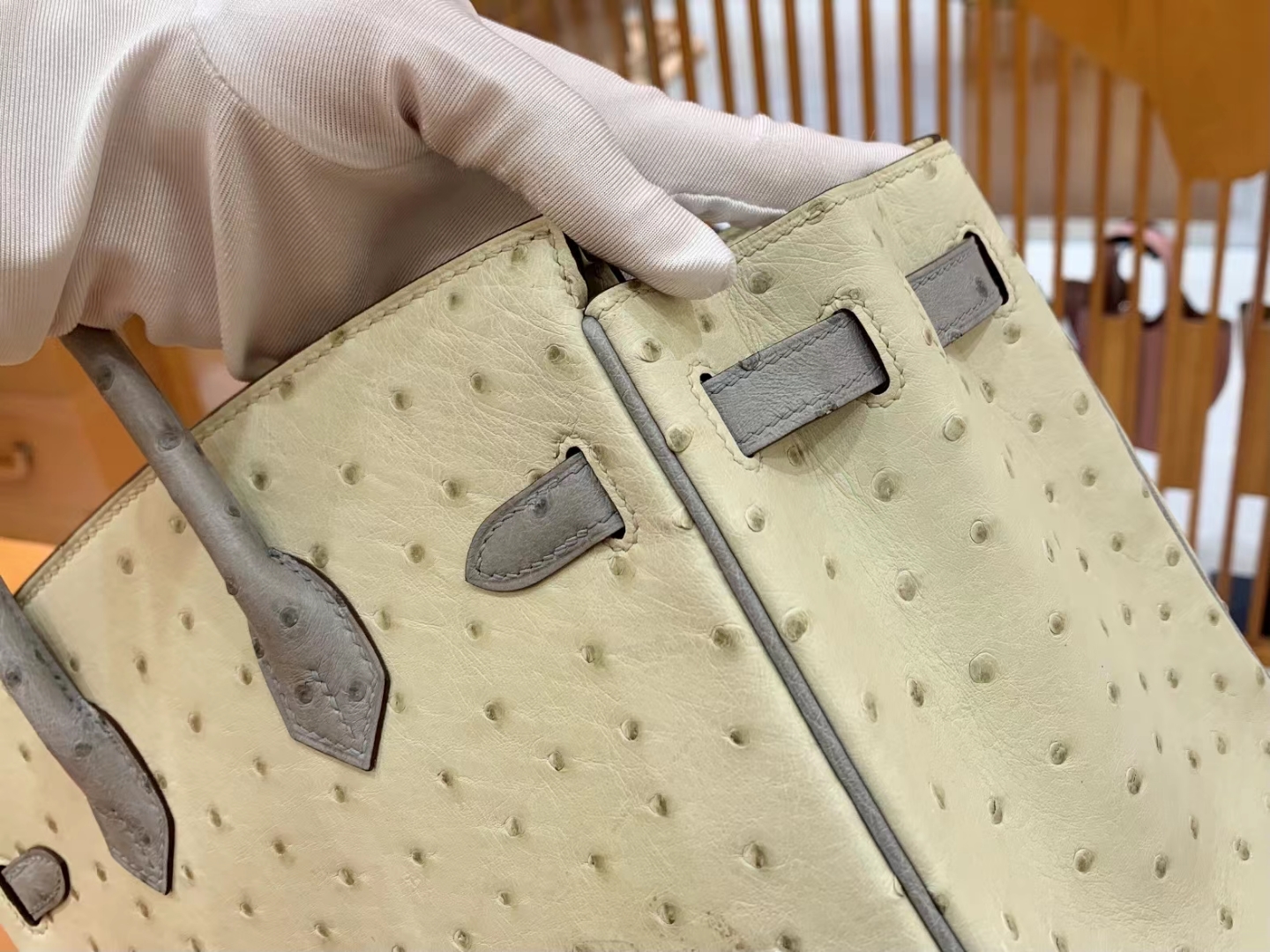 Hermès（爱马仕）Birkin 铂金包 南非KK鸵鸟皮 奶昔白拼冰川蓝 银扣 25cm 原版蜜蜡线 顶级手缝