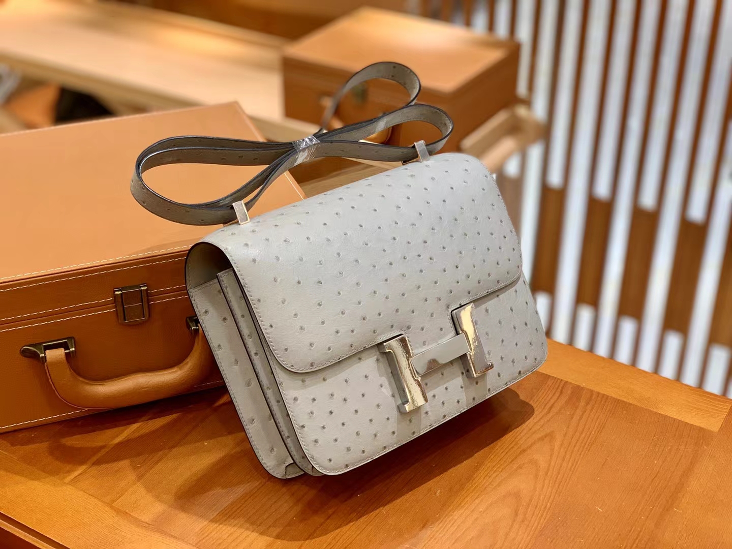 Hermès（爱马仕）Constance 康康 冰川灰 南非KK鸵鸟皮 银扣 24cm 原版蜜蜡线 顶级手缝