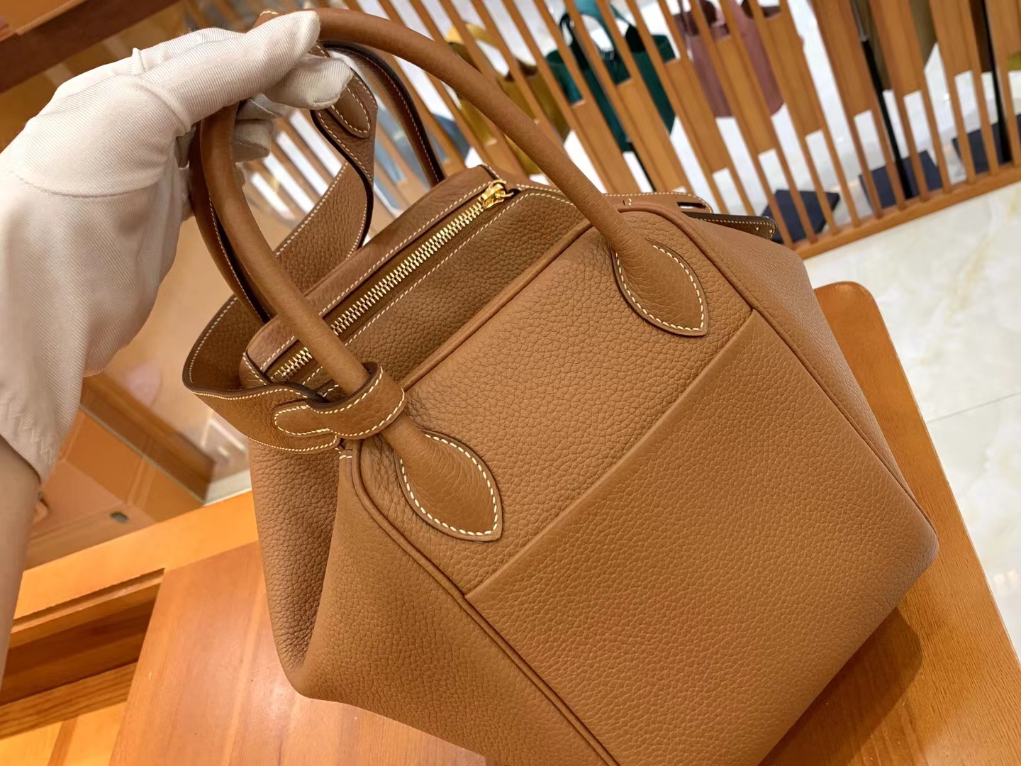 Hermès（爱马仕）Lindy 琳迪包 金棕 进口TC大牛皮 金扣 30cm 原版蜜蜡线 顶级手缝
