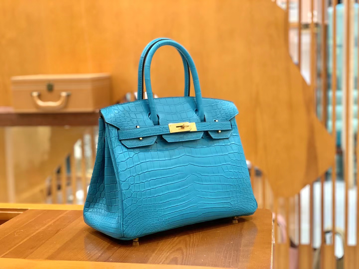 Hermès（爱马仕）Birkin 铂金包 孔雀蓝 进口一级皮 尼罗鳄 金扣 30cm 原版蜜蜡线 顶级手缝