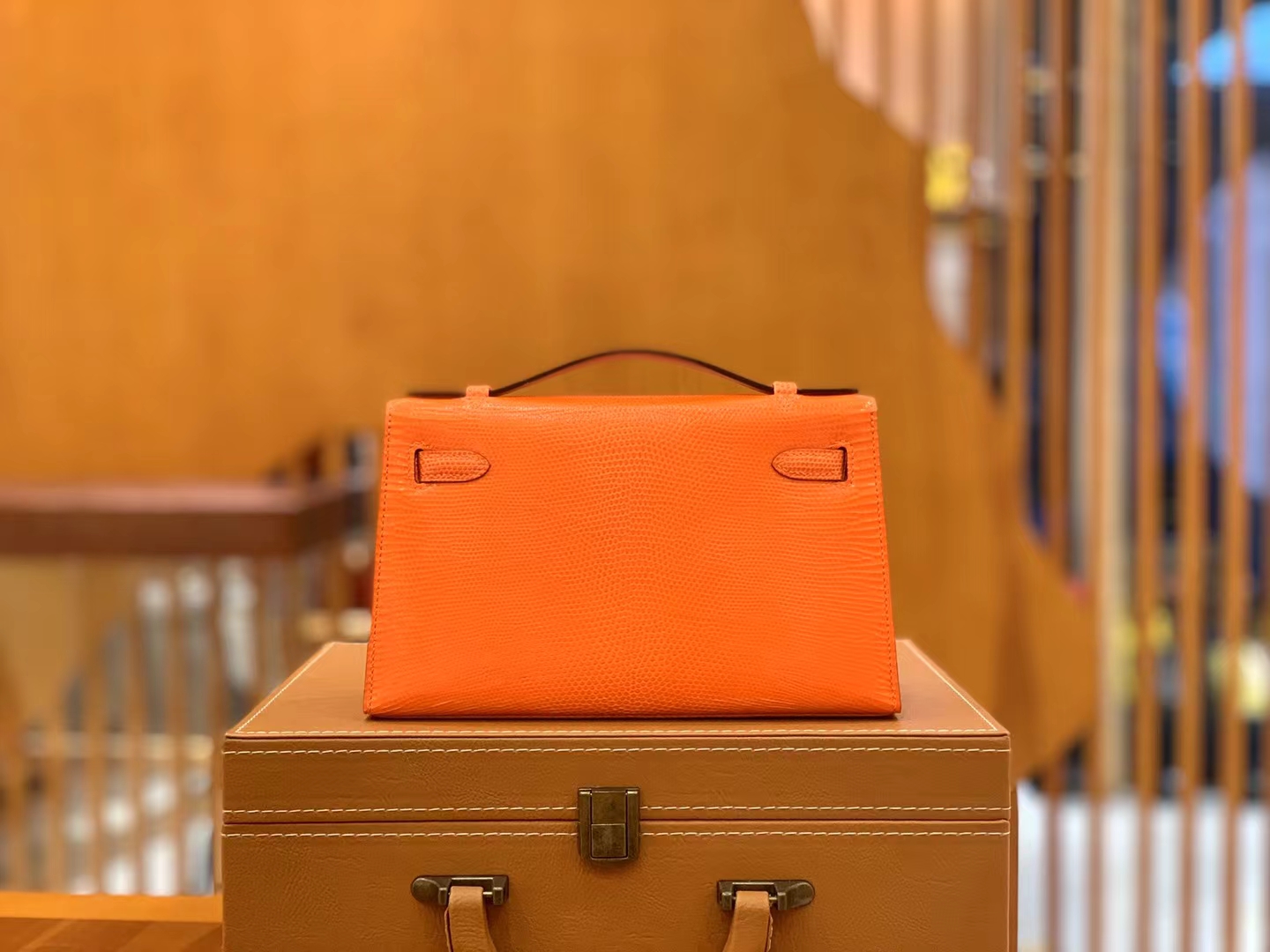 Hermès（爱马仕）Mini Kelly 迷你凯莉 经典橙 野生蜥蜴皮 金扣 一代 原版蜜蜡线 顶级手缝