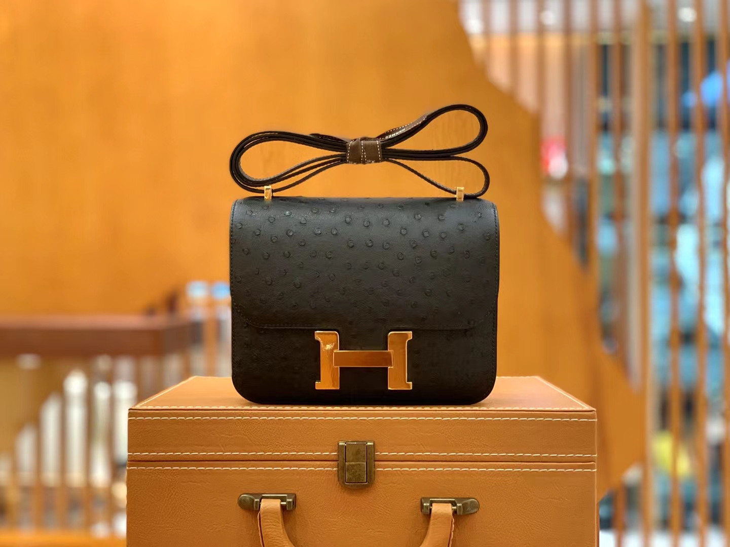 Hermès（爱马仕）Constance 康康 经典黑 南非KK鸵鸟皮 金扣 19cm 原版蜜蜡线 顶级手缝