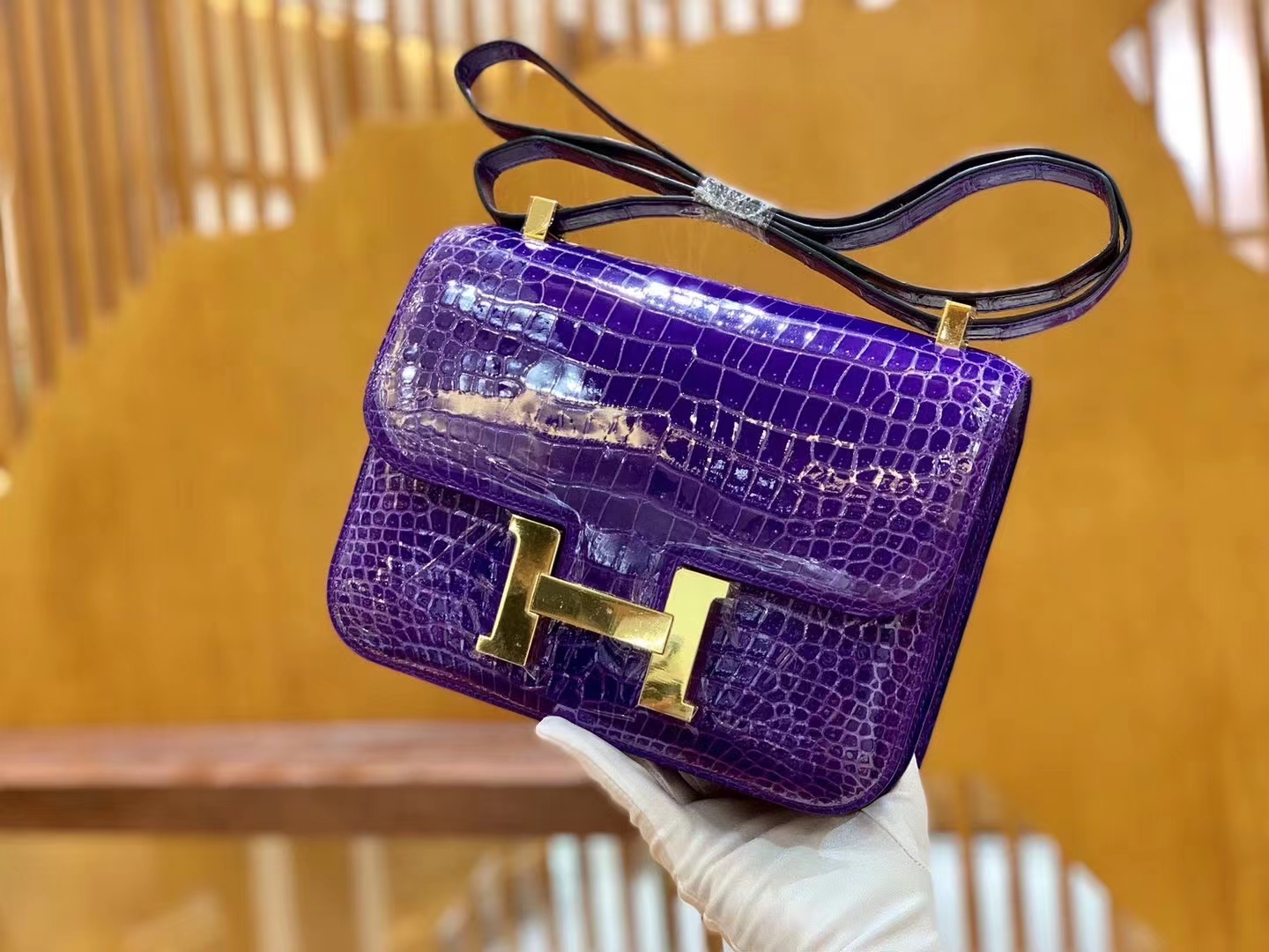 Hermès（爱马仕）Constance 康斯坦斯 梦幻紫 进口湾鳄鳄鱼皮 金扣 24cm 原版蜜蜡线 顶级手缝