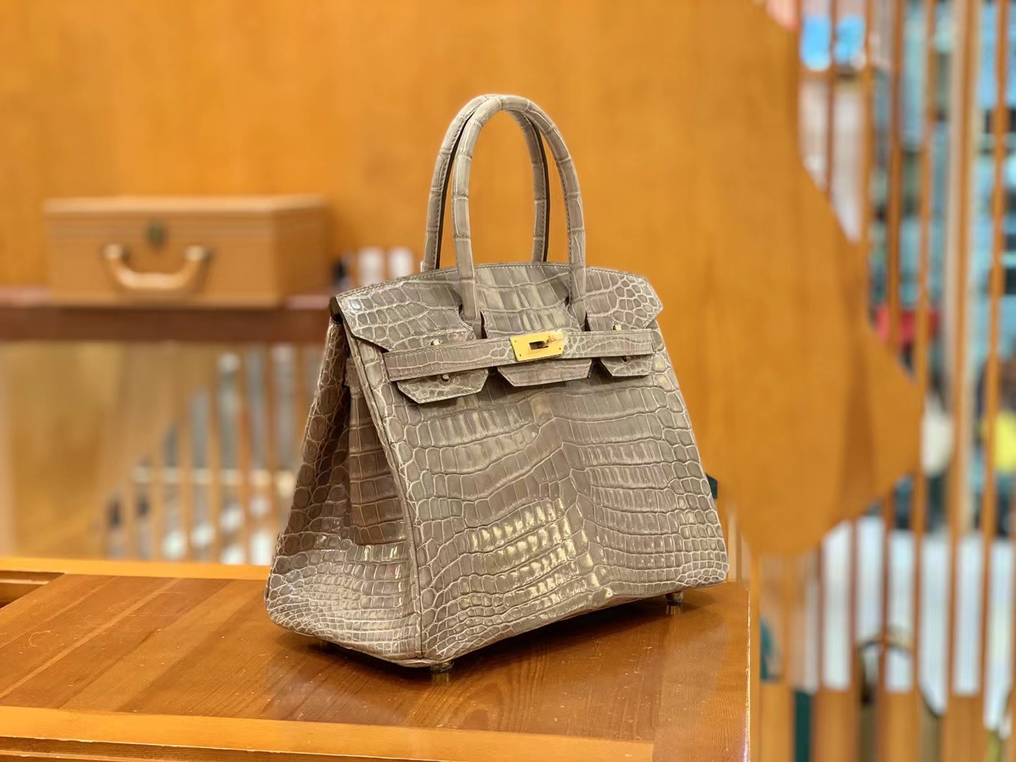 Hermès（爱马仕）Birkin 铂金包 大象灰 进口一级皮 尼罗鳄 金扣 30cm 原版蜜蜡线 顶级手缝