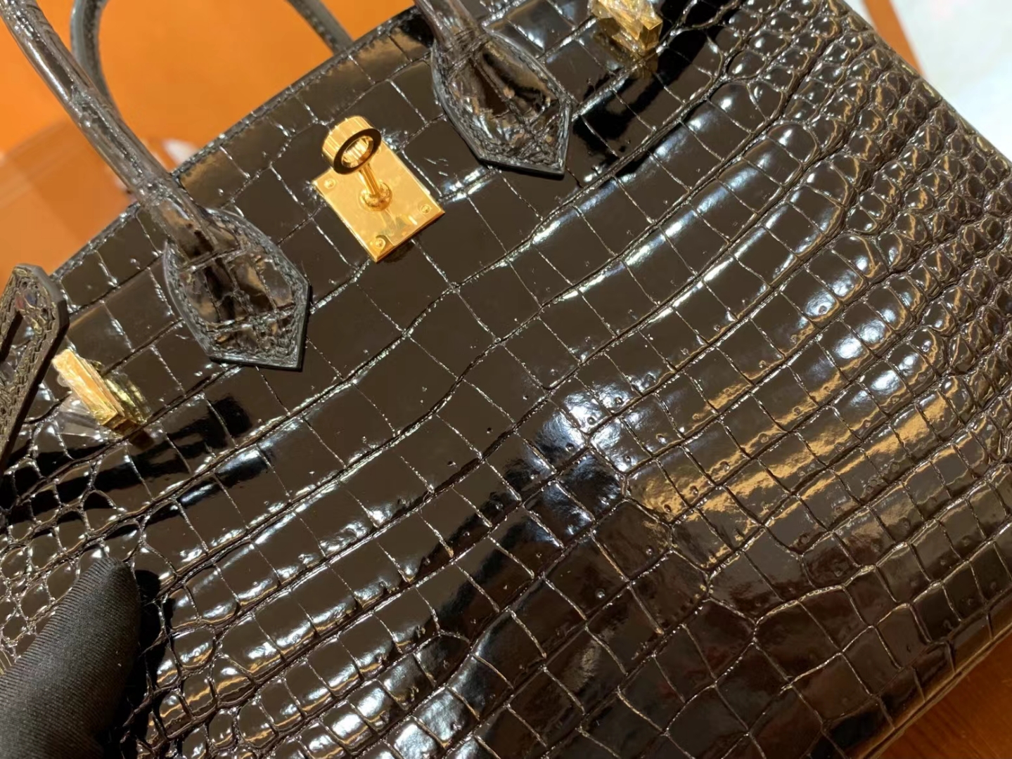 Hermès（爱马仕）Birkin 铂金包 经典黑 进口一级皮 湾鳄 金扣 25cm 原版蜜蜡线 顶级手缝