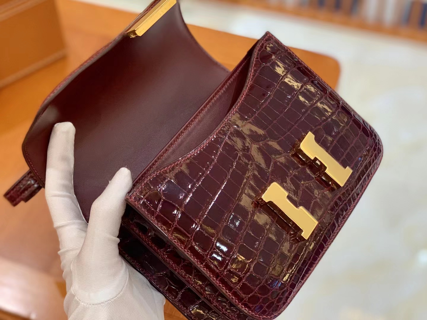Hermès（爱马仕）Constance 康斯坦斯 酒红 进口尼罗鳄鱼皮 金扣 19cm 原版蜜蜡线 顶级手缝