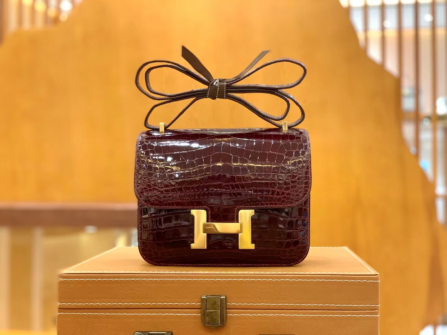 Hermès（爱马仕）Constance 康斯坦斯 酒红 进口尼罗鳄鱼皮 金扣 19cm 原版蜜蜡线 顶级手缝