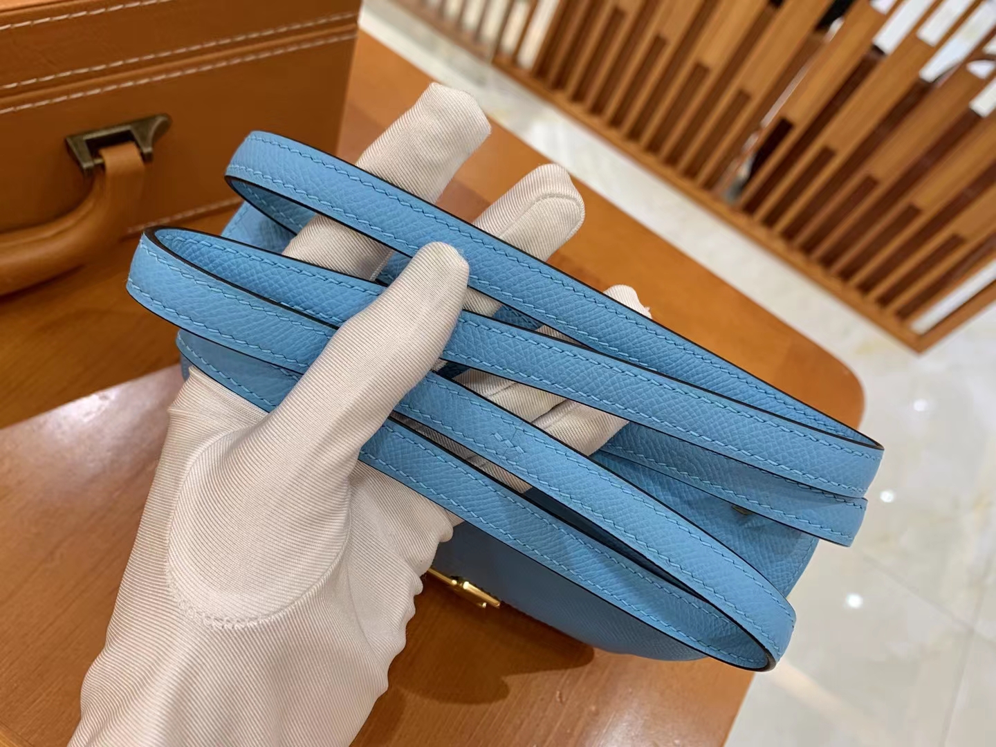 Hermès（爱马仕）Constance 康康 北方蓝 Epsom 掌纹牛皮 金扣 19cm 原版蜜蜡线 顶级手缝