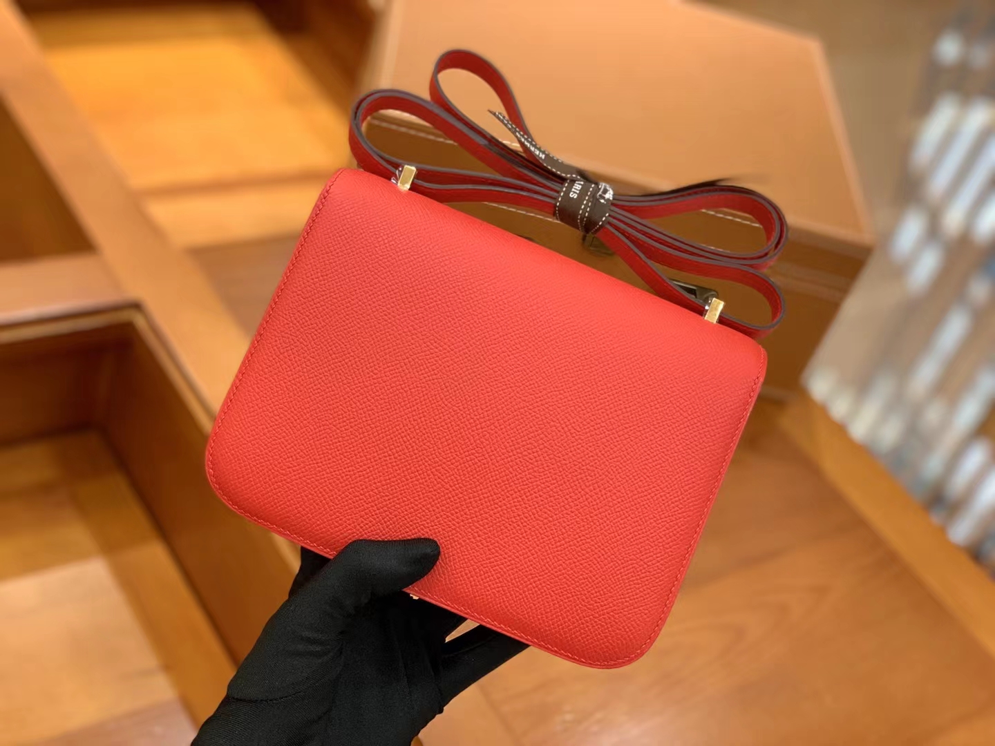 Hermès（爱马仕）Constance 康康 大红色 Epsom 掌纹牛皮 金扣 19cm 原版蜜蜡线 顶级手缝