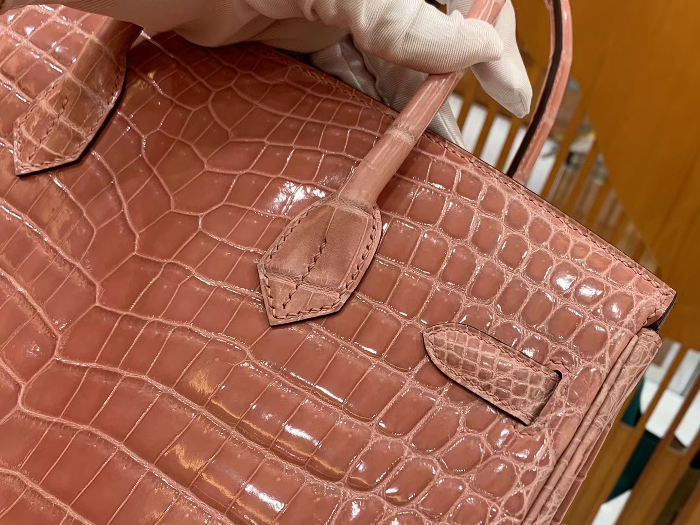 Hermès（爱马仕）Birkin 铂金包 陶瓷粉 进口一级皮  尼罗鳄 金扣 30cm 原版蜜蜡线 顶级手缝