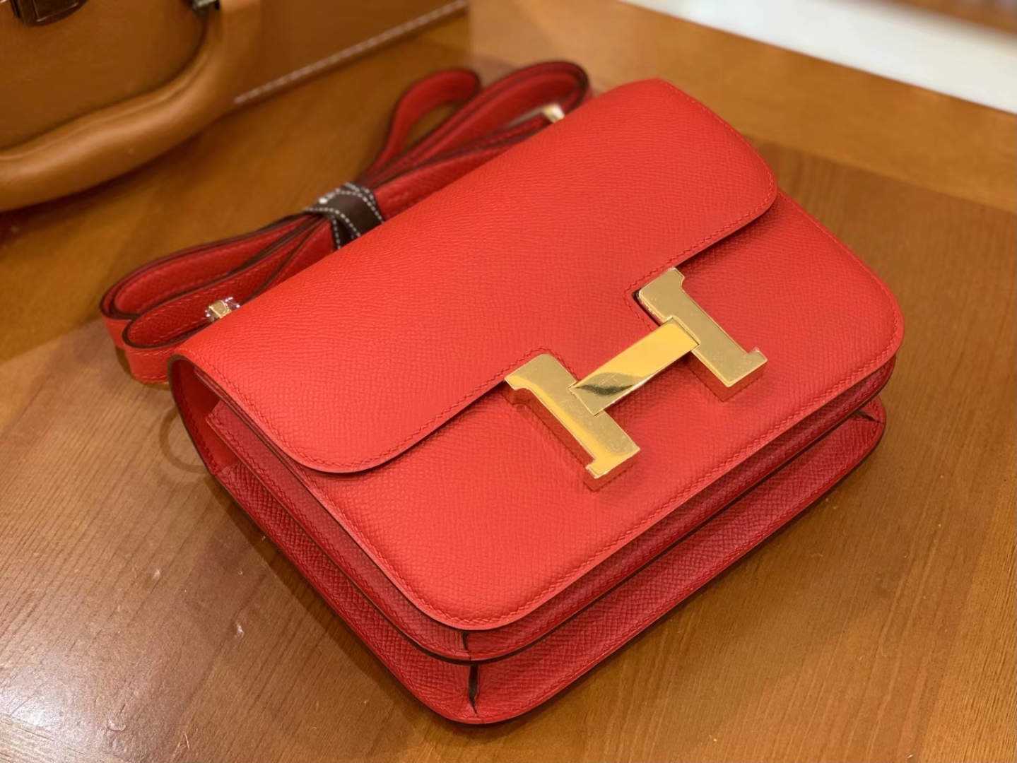 Hermès（爱马仕）Constance 康康 大红色 Epsom 掌纹牛皮 金扣 19cm 原版蜜蜡线 顶级手缝