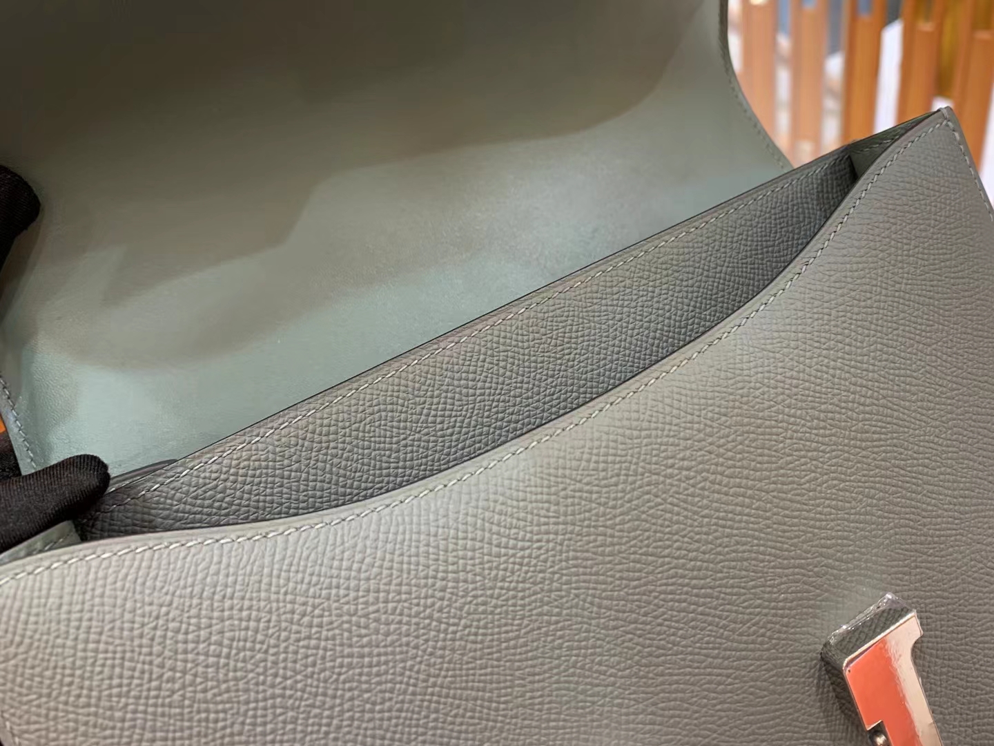 Hermès（爱马仕）Constance 康康 杏仁绿 Epsom 掌纹牛皮 银扣 24cm 原版蜜蜡线 顶级手缝