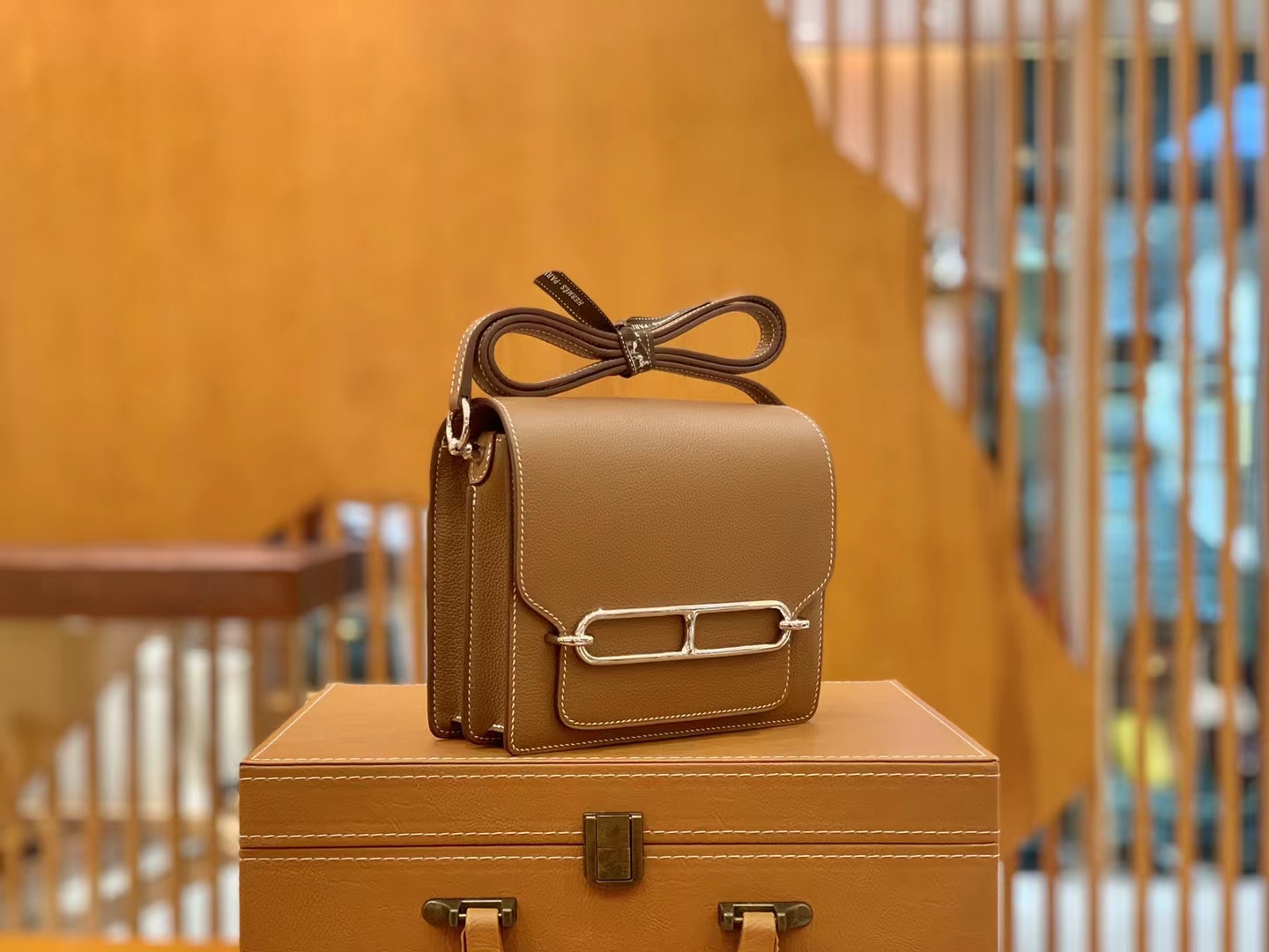 Hermès（爱马仕）Rouils Mini 迷你 猪鼻子 金棕色 Evercolor 牛皮 银扣 原版蜜蜡线 顶级手缝