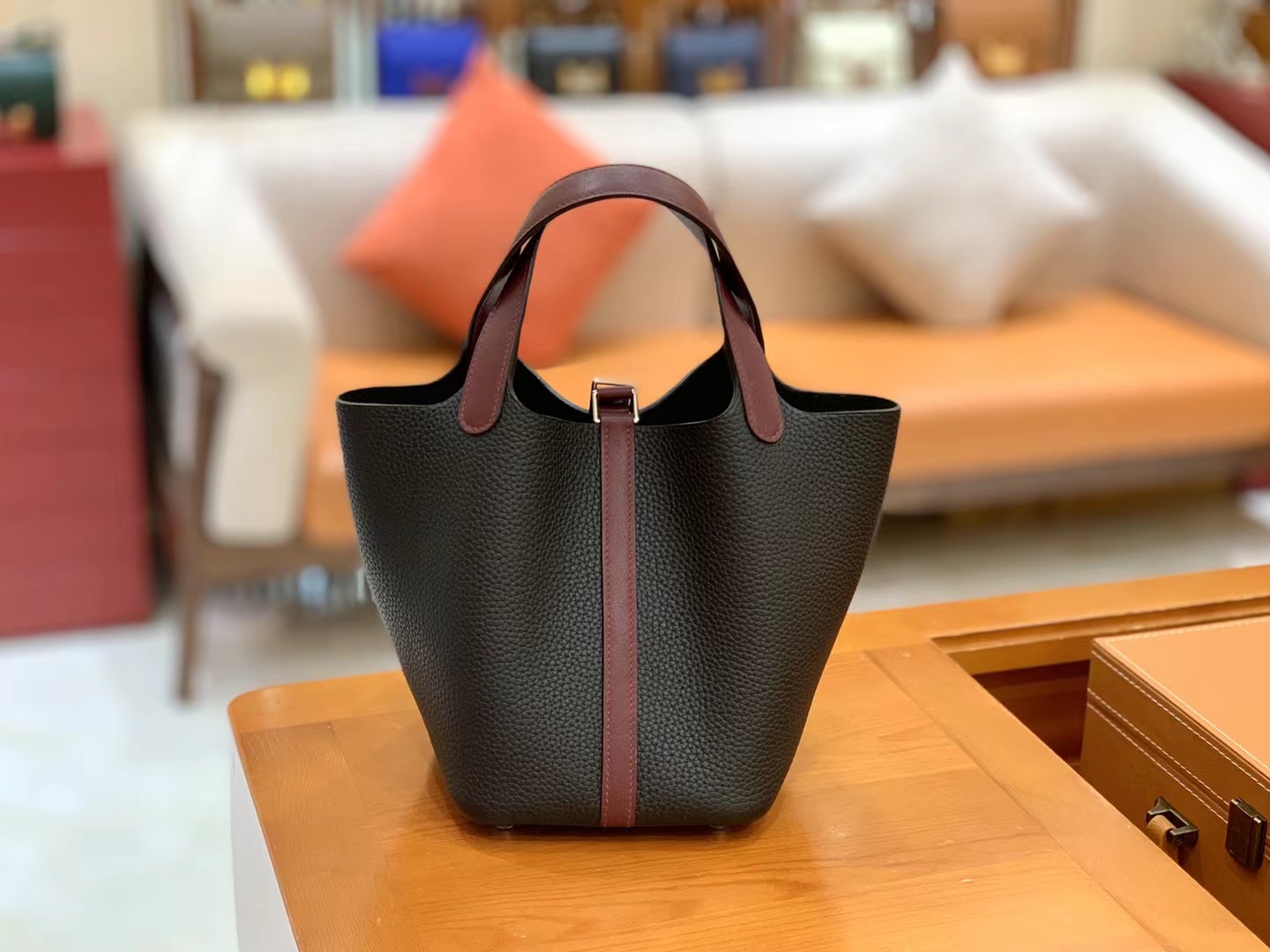 Hermès（爱马仕）Picotin 菜篮子 酒红 拼 经典黑 进口Swift 拼 TC大牛皮 银扣 18cm 原版蜜蜡线 顶级手缝