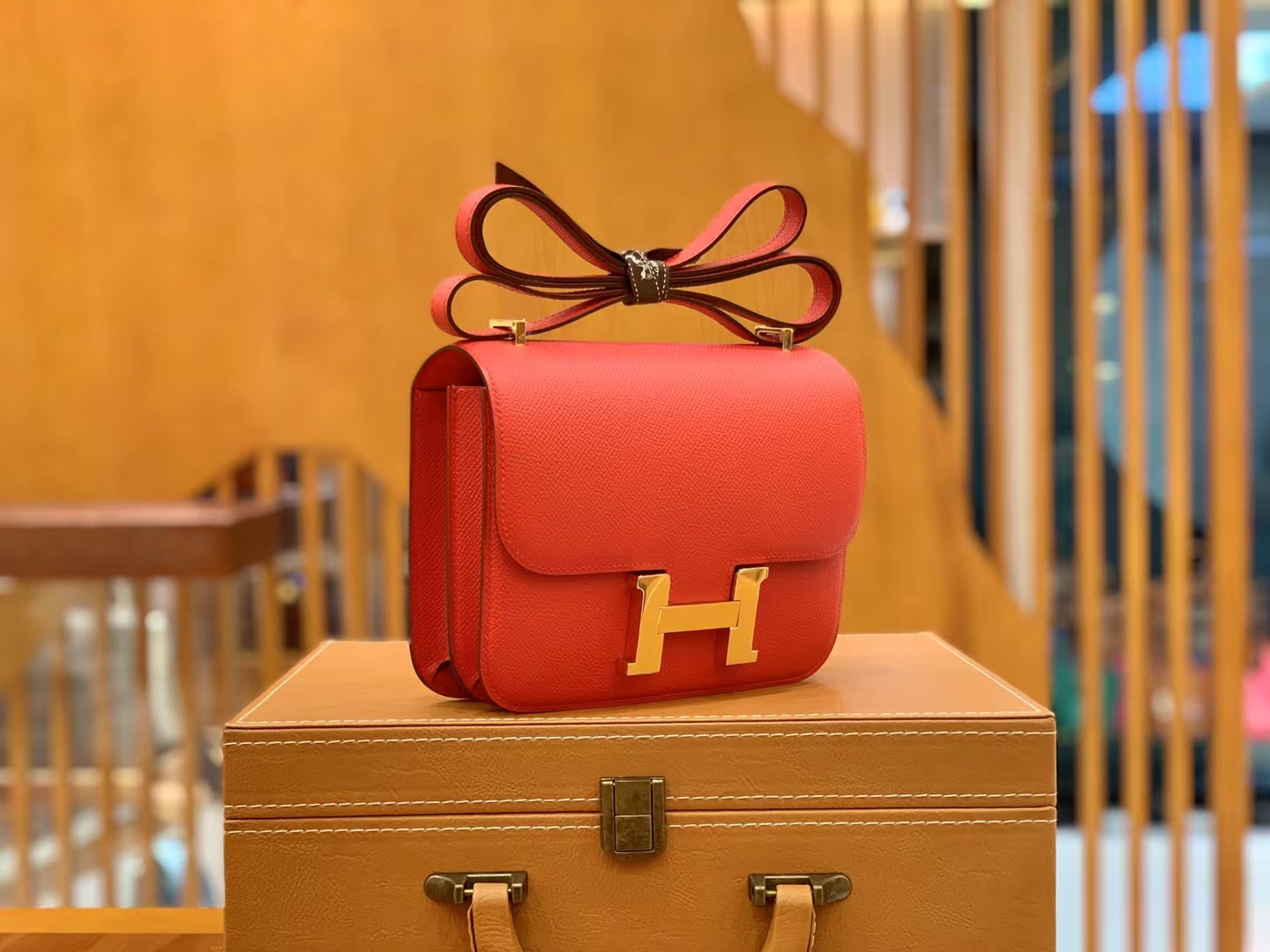 Hermès（爱马仕）Constance 康康 大红色 Epsom 掌纹牛皮 金扣 19cm 原版蜜蜡线 顶级手缝