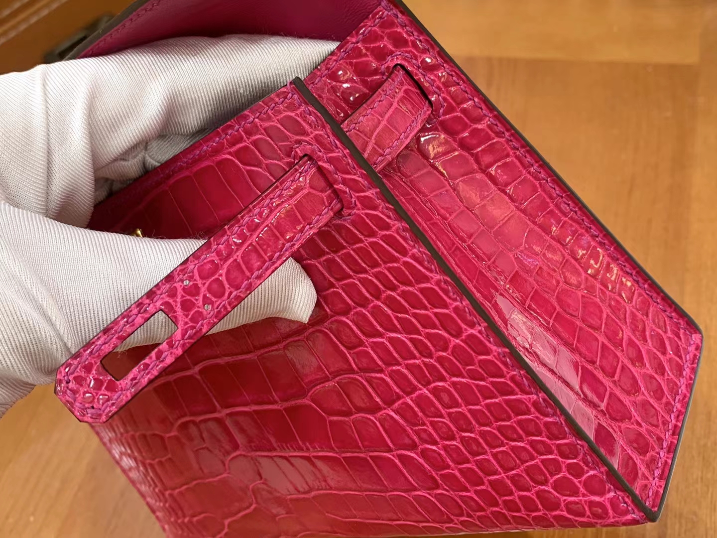 Hermès（爱马仕）Mini kelly 迷你凯莉 墨西哥粉 亮面美洲鳄 金扣 二代