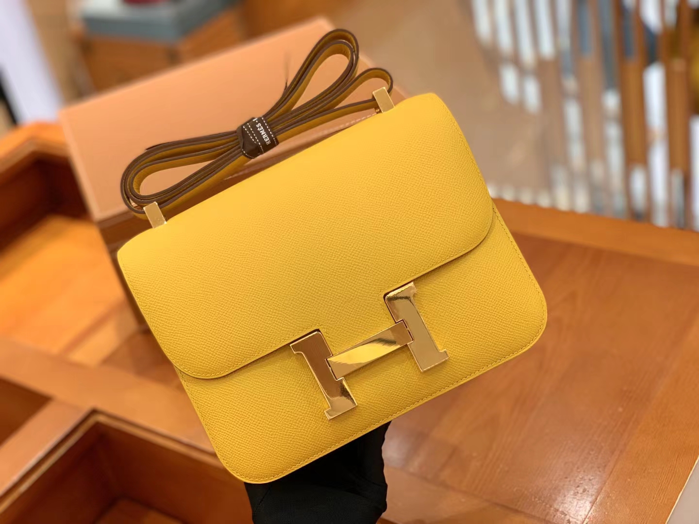 Hermès（爱马仕）Constance 康康 琥珀黄 Epsom 掌纹牛皮 金扣 24cm 原版蜜蜡线 顶级手缝