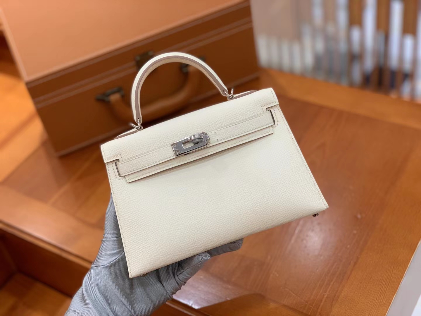 Hermès（爱马仕）Mini kelly 迷你凯莉 奶昔白 Epsom掌纹牛皮 银扣 二代 原版蜜蜡线 顶级手缝