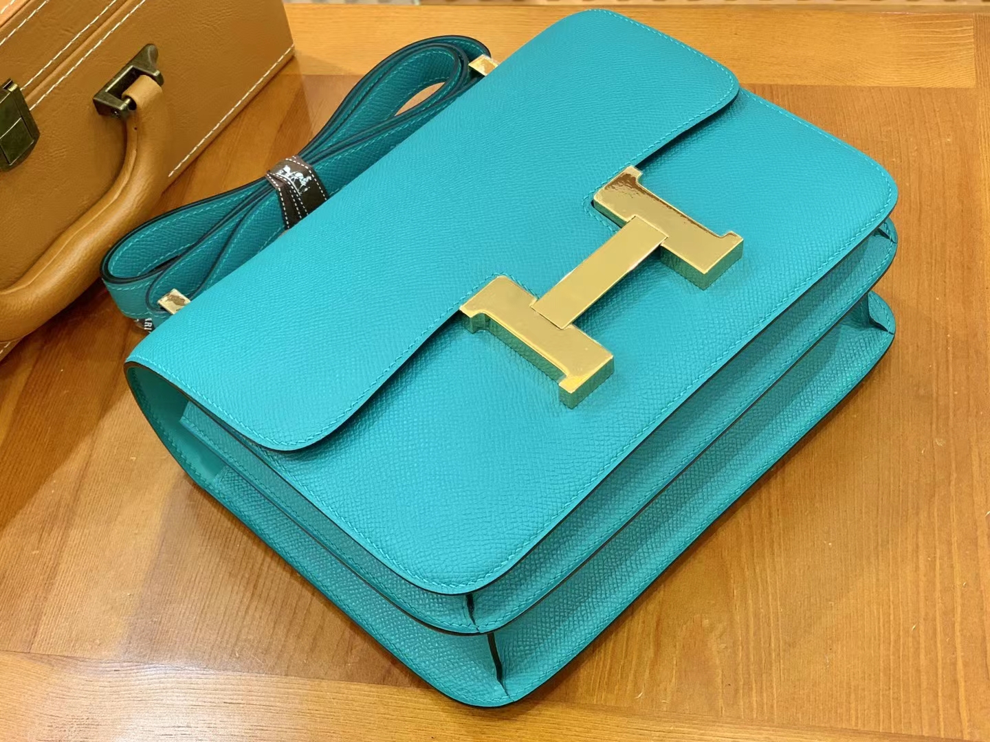 Hermès（爱马仕）Constance 康康 孔雀蓝 Epsom 掌纹牛皮 金扣 24cm 原版蜜蜡线 顶级手缝