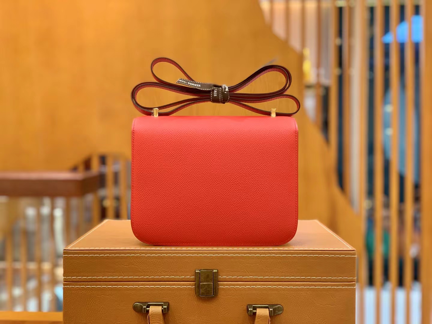 Hermès（爱马仕）Constance 康康 大红色 Epsom 掌纹牛皮 金扣 19cm 原版蜜蜡线 顶级手缝