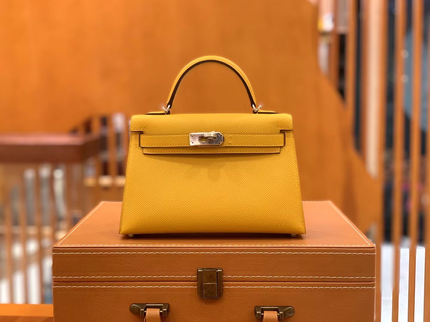 Hermès（爱马仕）Mini kelly 迷你凯莉 琥珀黄 Epsom掌纹牛皮 银扣 二代 原版蜜蜡线 顶级手缝