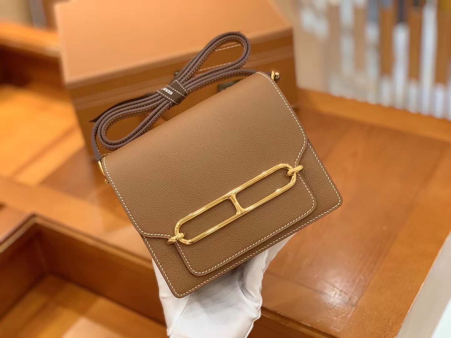 Hermès（爱马仕）Rouils Mini 迷你 猪鼻子 金棕色 Evercolor 牛皮 金扣 原版蜜蜡线 顶级手缝