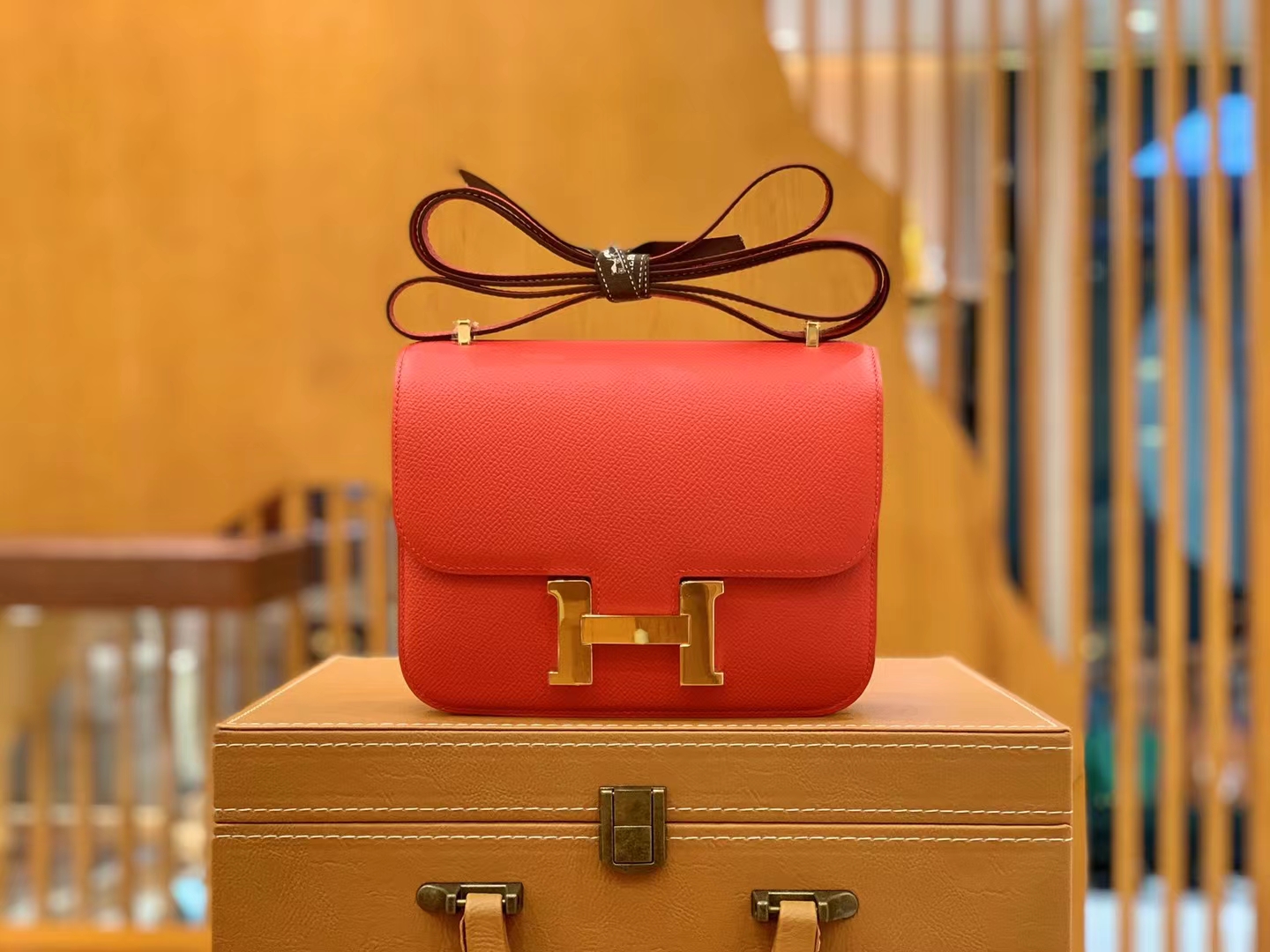 Hermès（爱马仕）Constance 康康 大红色 Epsom 掌纹牛皮 金扣 19cm 原版蜜蜡线 顶级手缝