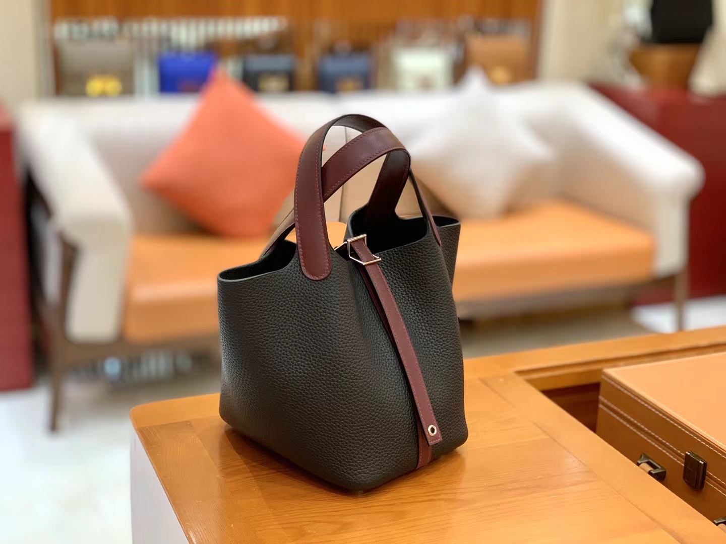 Hermès（爱马仕）Picotin 菜篮子 酒红 拼 经典黑 进口Swift 拼 TC大牛皮 银扣 18cm 原版蜜蜡线 顶级手缝