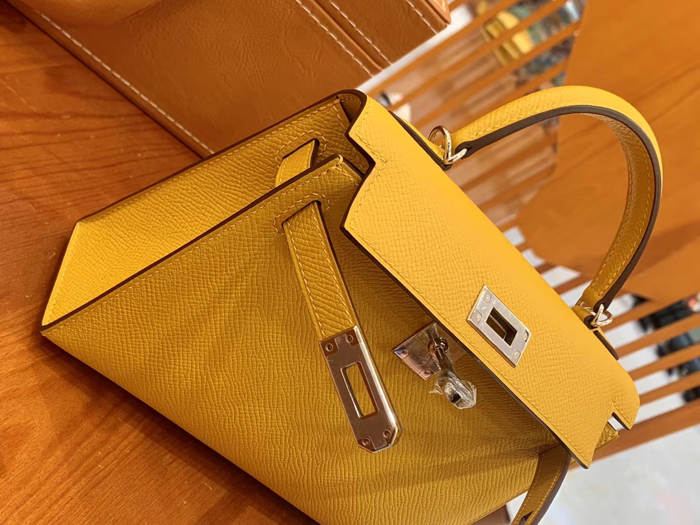Hermès（爱马仕）Mini kelly 迷你凯莉 琥珀黄 Epsom掌纹牛皮 银扣 二代 原版蜜蜡线 顶级手缝