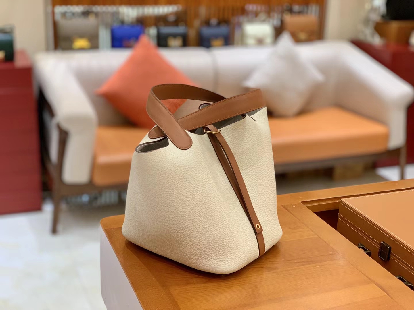 Hermès（爱马仕）Picotin 菜篮子 金棕 拼 奶昔白 进口Swift皮 拼 TC大牛皮 金扣 22cm 原版蜜蜡线 顶级手缝