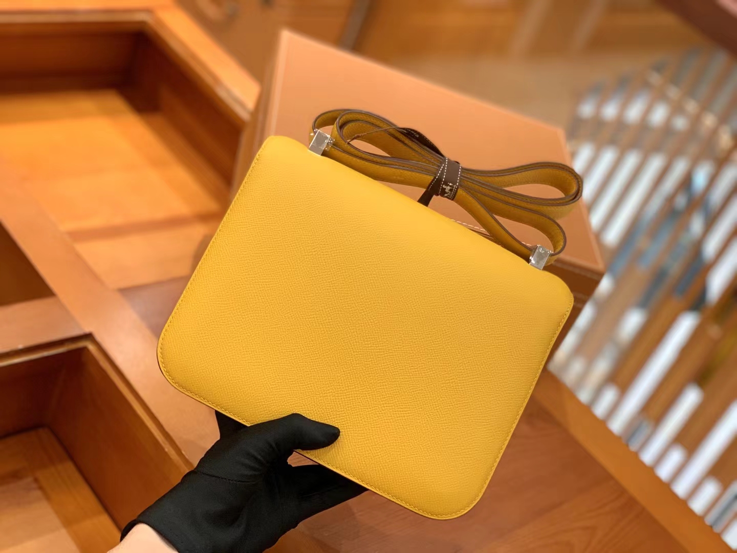 Hermès（爱马仕）Constance 康康 琥珀黄 Epsom 掌纹牛皮 银扣 24cm 原版蜜蜡线 顶级手缝
