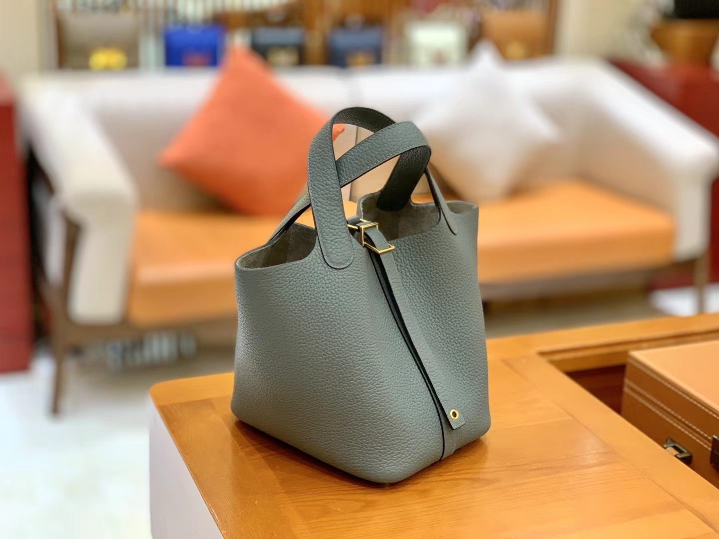 Hermès（爱马仕）Picotin 菜篮子 杏仁绿 进口TC大牛皮 金扣 18cm 原版蜜蜡线 顶级手缝