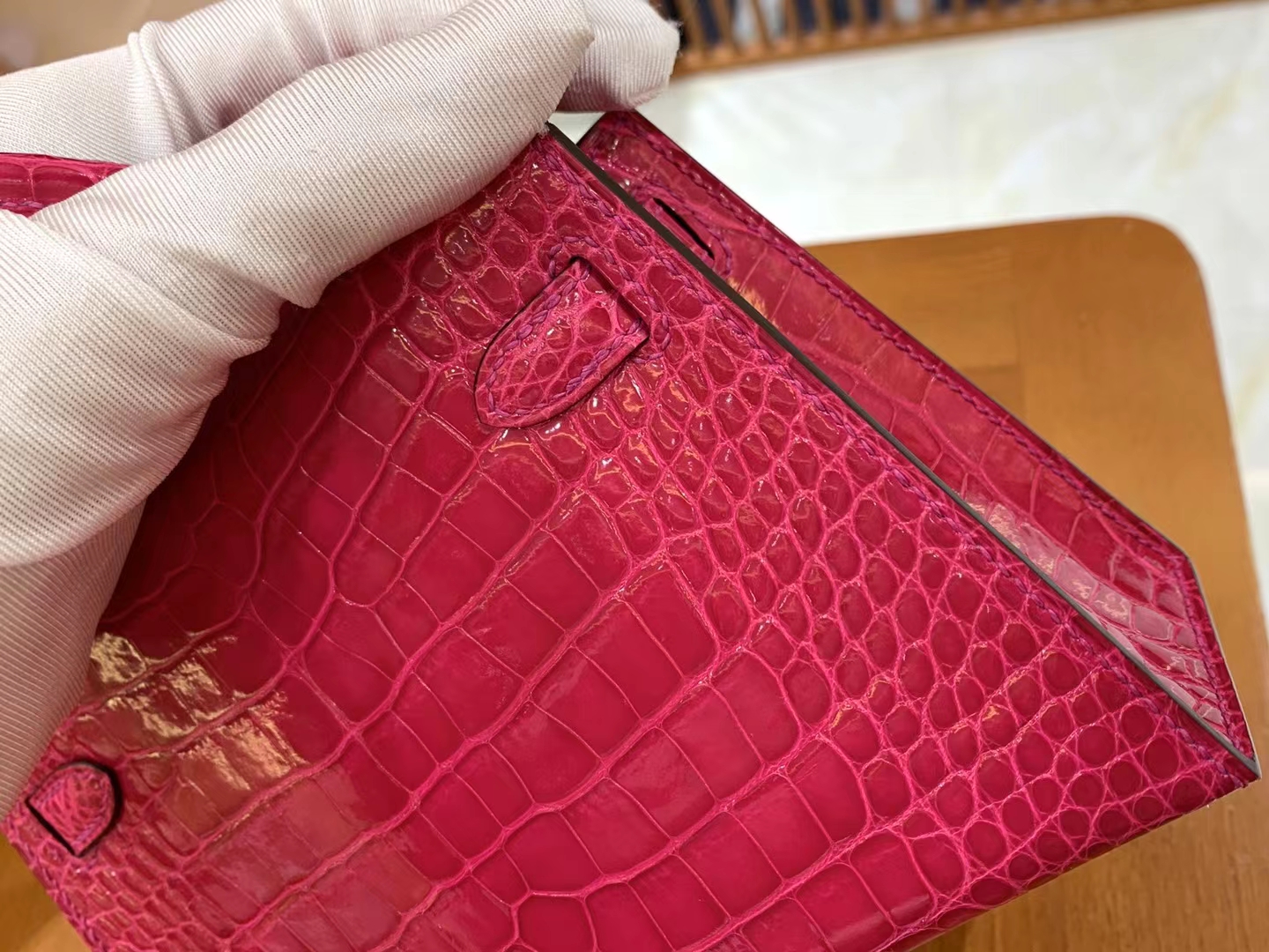 HERMES 爱马仕 Mini kelly 二代 墨西哥粉 一级进口美洲鳄 金扣 进口蜜蜡线 全手工制作