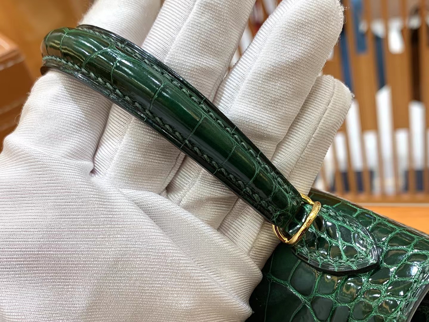 爱马仕 Hermes Mini kelly 二代 祖母绿 一级进口美洲鳄 金扣 进口蜜蜡线 全手工制作