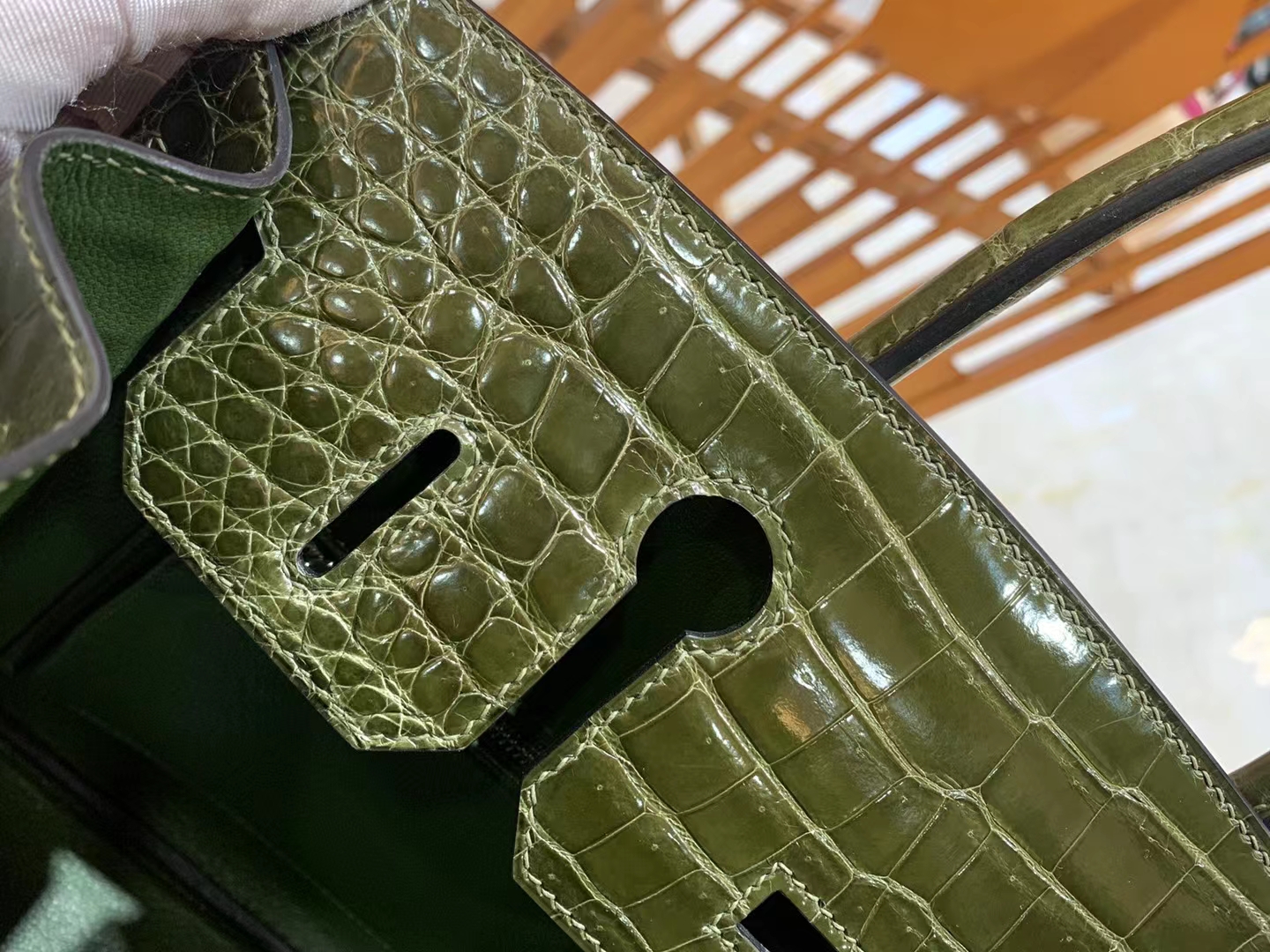 Hermes 爱马仕 Birkin 30cm 61 Vert Olive橄榄绿 一级进口尼罗鳄“••” 金扣 进口蜜蜡线 全手工制作