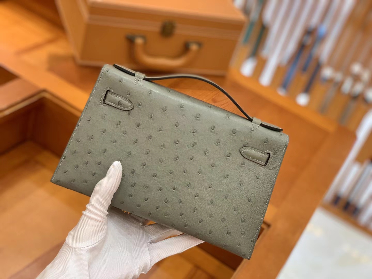 Hermes 爱马仕 【现货】 Mini Kelly 一代 Q1 Sauge鼠草绿 南非KK级鸵鸟皮 金扣 进口蜜蜡线 全手工制作