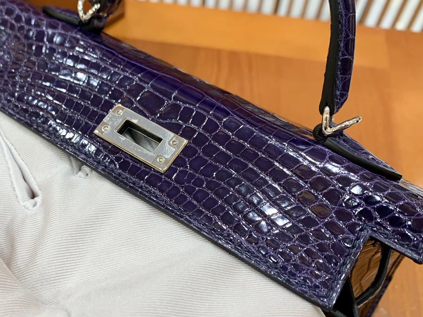 HERMES 爱马仕 Mini kelly 二代 73 Blue Saphir宝石蓝 一级进口美洲鳄 金扣 进口蜜蜡线 全手工制作