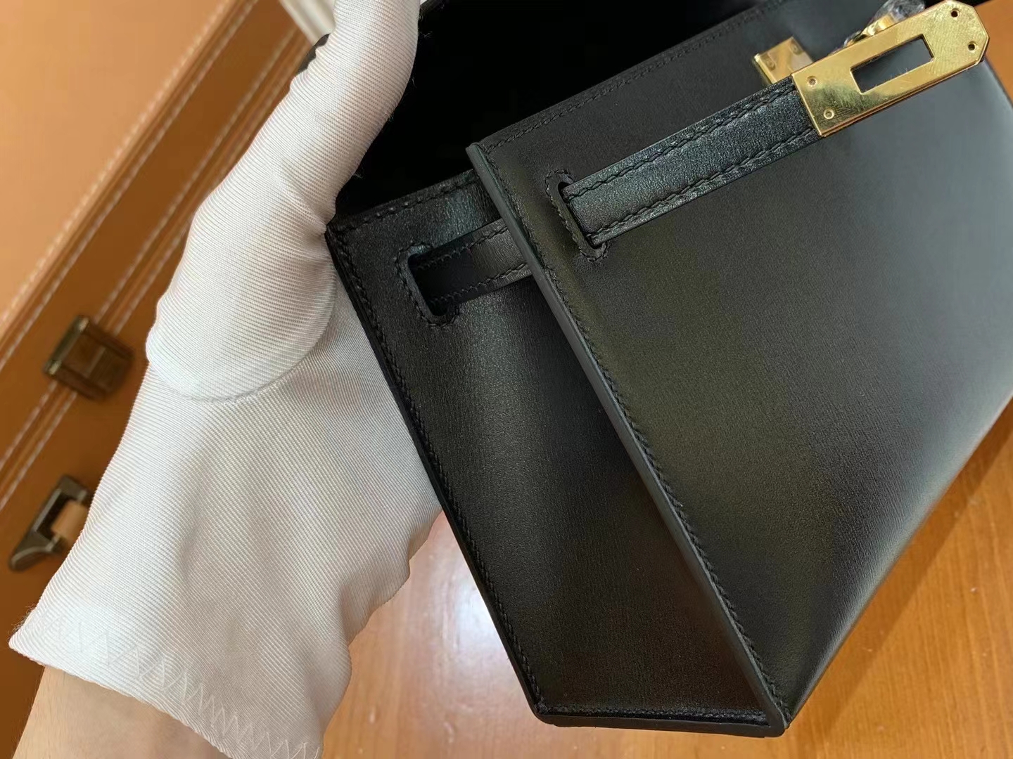 HERMES 爱马仕【现货】 Mini Kelly 一代 黑色CC89 Nior 进口蜜蜡线 全手工制作