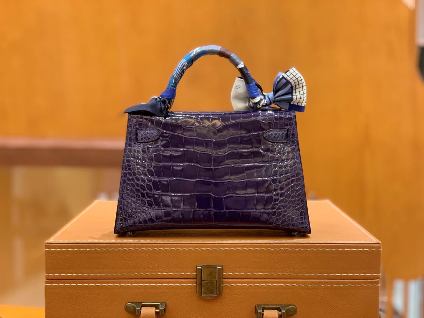 HERMES 爱马仕 Mini kelly 二代 73 Blue Saphir宝石蓝 一级进口美洲鳄 金扣 进口蜜蜡线 全手工制作