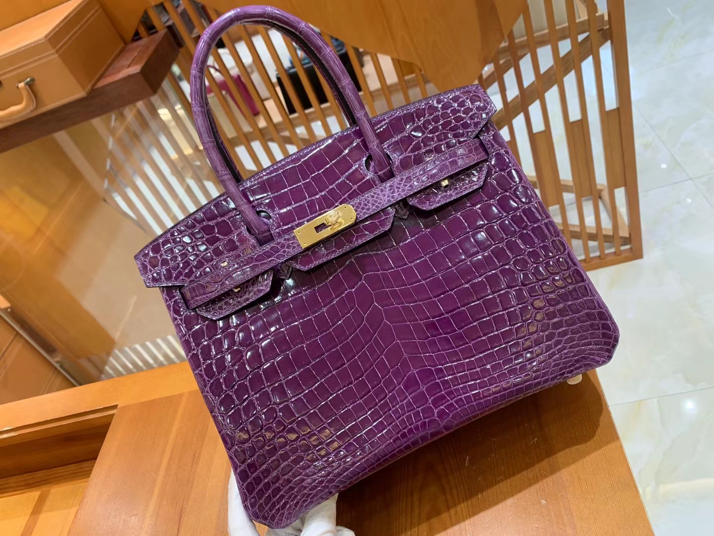 Hermes 爱马仕 Birkin 30cm 9G Amethyst 水晶紫 一级进口尼罗鳄“••” 金扣 进口蜜蜡线 全手工制作