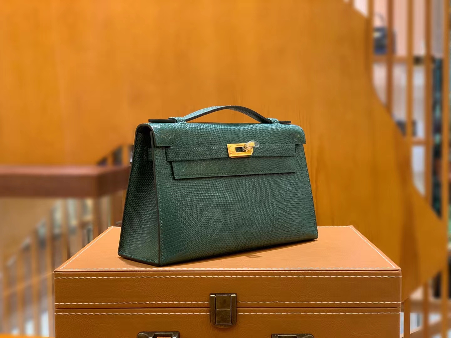 Hermes 爱马仕【现货】 Mini Kelly 一代 孔雀绿 南非野生蜥蜴皮银扣 进口蜜蜡线 全手工制作