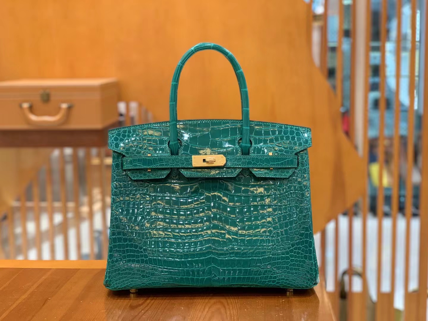 爱马仕 Hermes  Birkin 30CM 6Q Vert Emeraude 翡翠绿 一级进口湾鳄 进口蜜蜡线 全手工制作