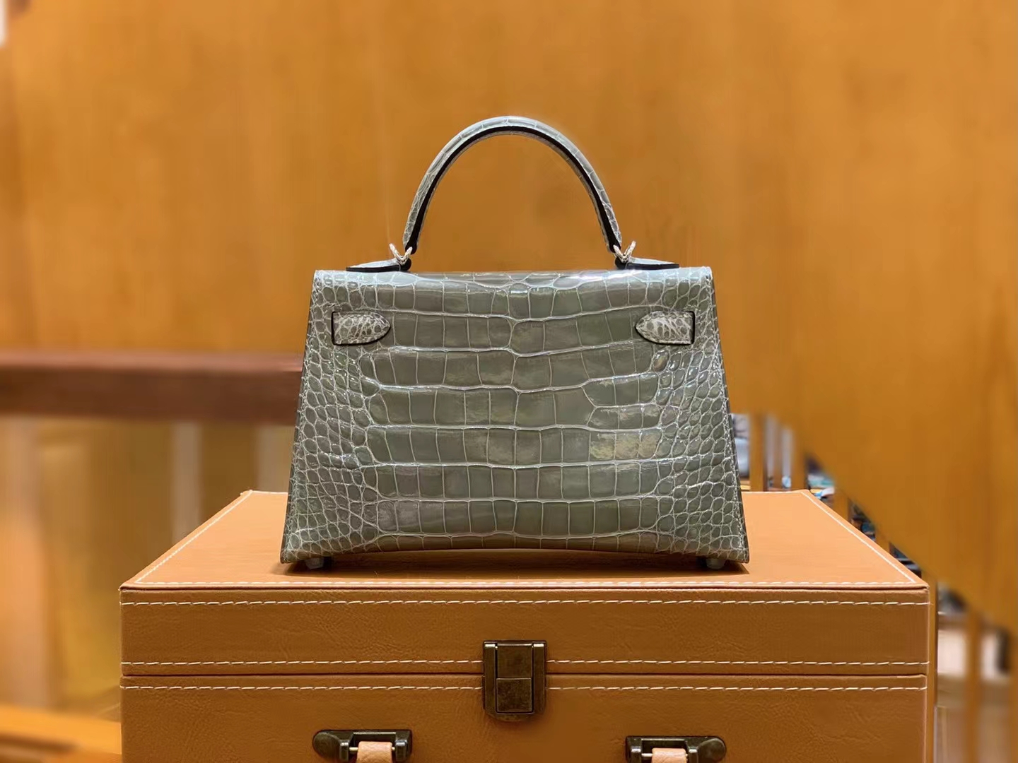 HERMES 爱马仕 Mini kelly 二代 斑鸠灰 一级进口美洲鳄 银扣