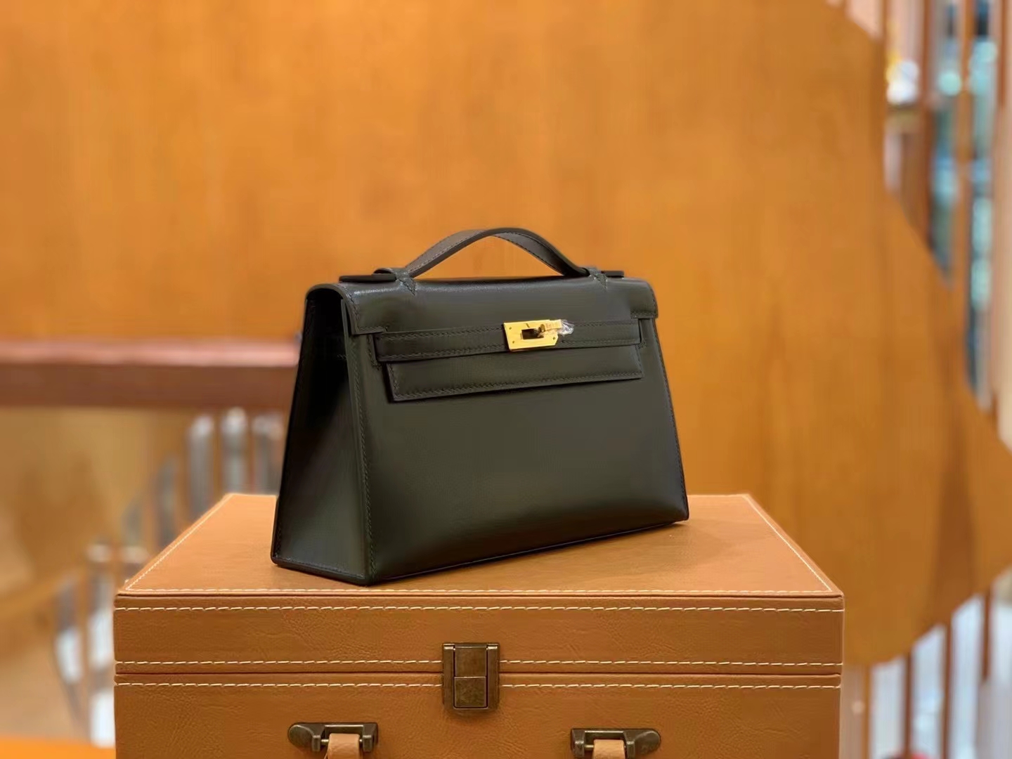 HERMES 爱马仕【现货】 Mini Kelly 一代 黑色CC89 Nior 进口蜜蜡线 全手工制作