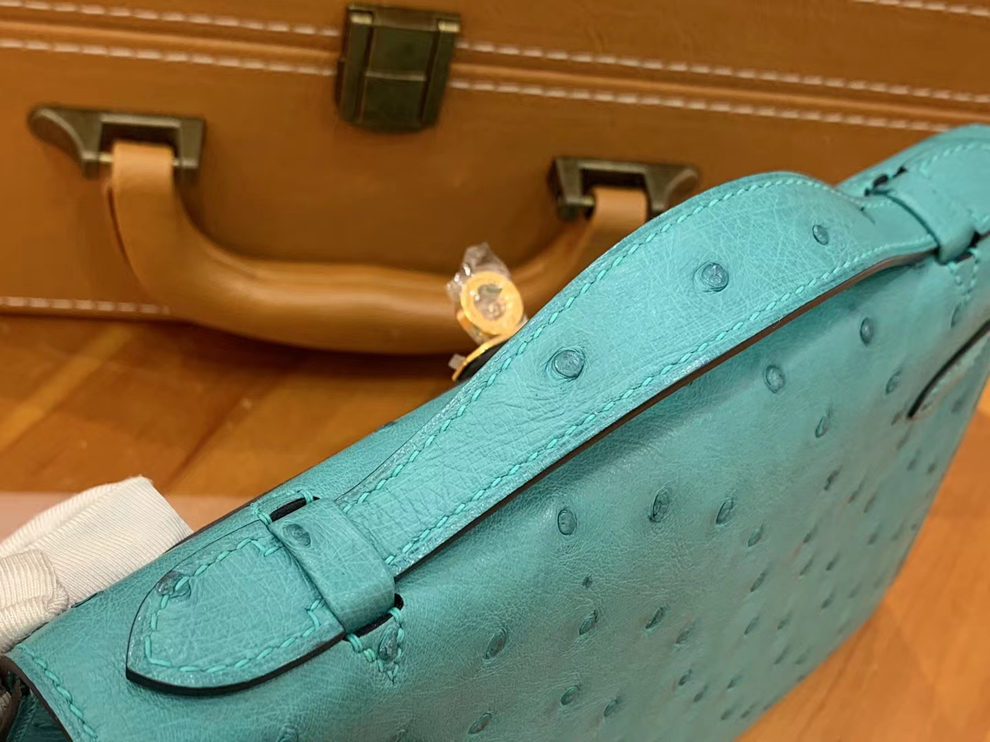 Hermes 爱马仕 【现货】 Mini Kelly 一代  7V Lagon 湖水绿 南非KK级鸵鸟皮 金扣 进口蜜蜡线 全手工制作