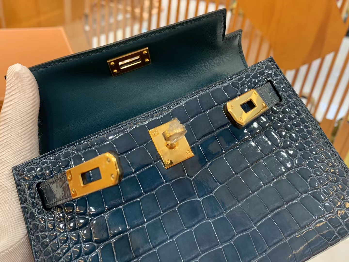 爱马仕 Hermes Mini kelly 二代 N7 Bleu Tempete风暴蓝 一级进口美洲鳄 金扣 进口蜜蜡线 全手工制作