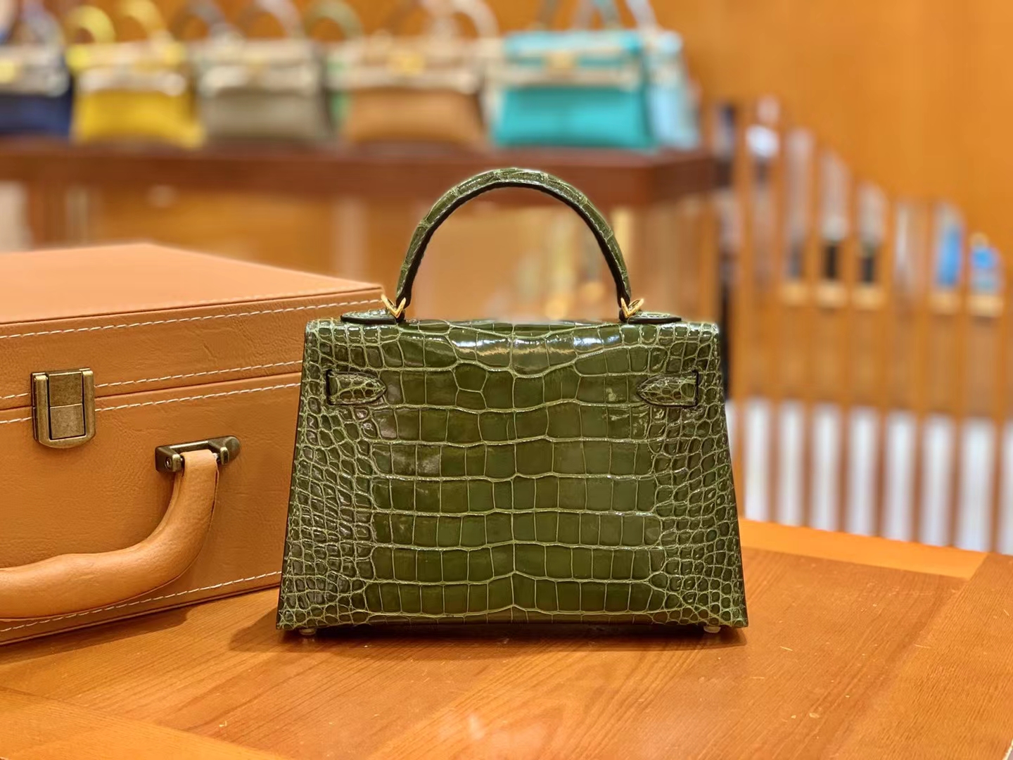 爱马仕 Hermes Mini kelly 二代 61 Vert Olive橄榄绿 一级进口美洲鳄 金扣 进口蜜蜡线 全手工制作