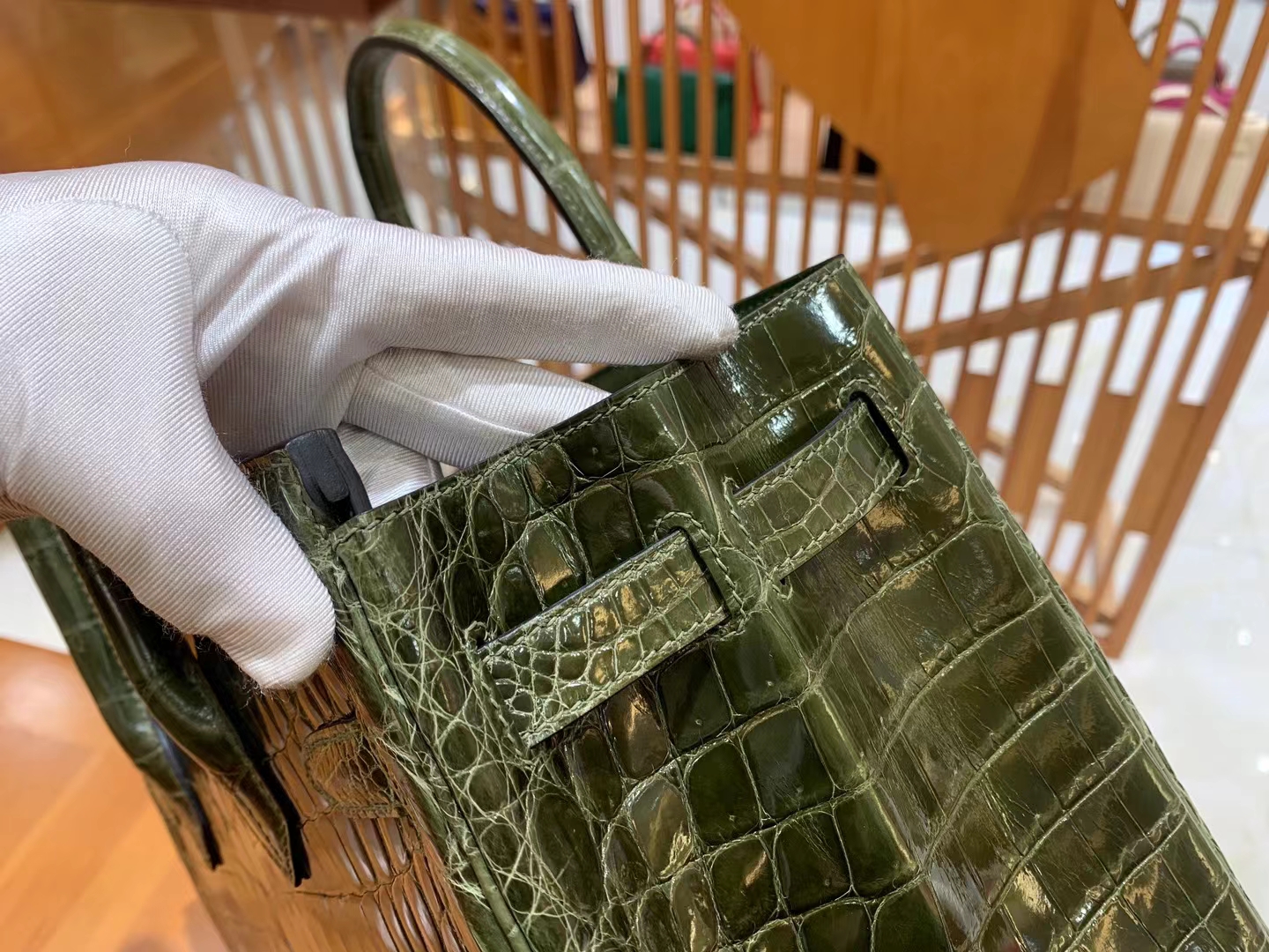 Hermes 爱马仕 Birkin 30cm 61 Vert Olive橄榄绿 一级进口尼罗鳄“••” 金扣 进口蜜蜡线 全手工制作