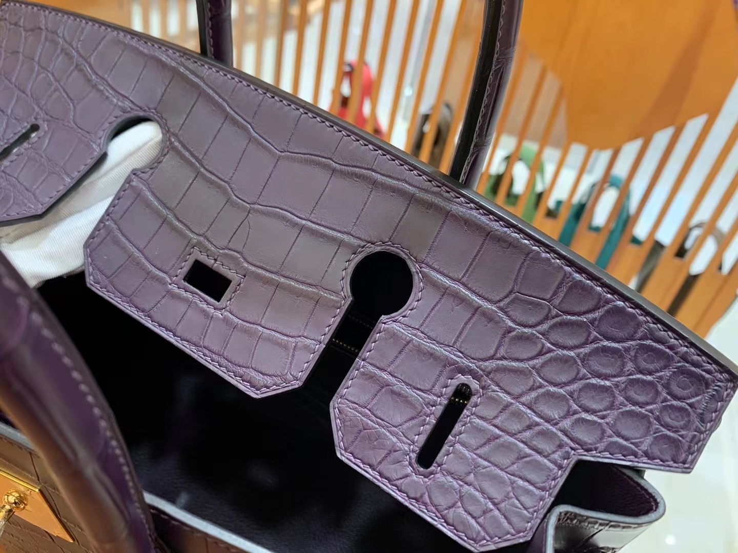 Hermes 爱马仕 Birkin 30cm 9G Amethyst 水晶紫 一级进口尼罗鳄“••” 金扣 进口蜜蜡线 全手工制作