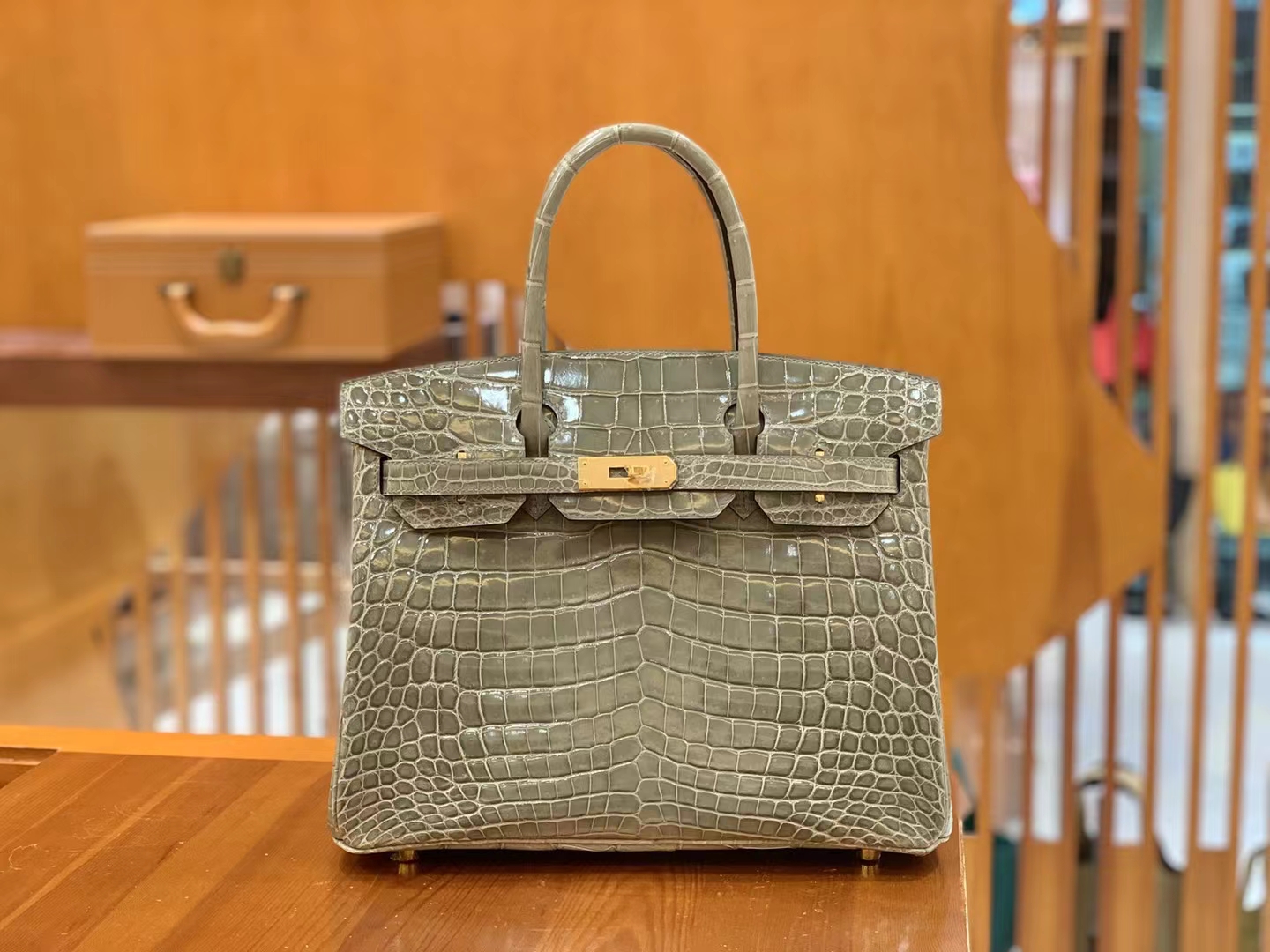 Hermes 爱马仕 Birkin 30cm 82 GRIS AGATE 玛瑙灰 一级进口尼罗鳄“••” 金扣 进口蜜蜡线 全手工制作